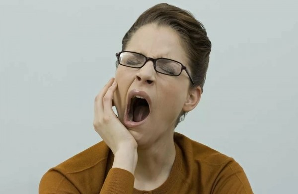 Частая зевота – один из симптомов сердечных заболеваний Частая зевота – один из симптомов сердечных заболеваний