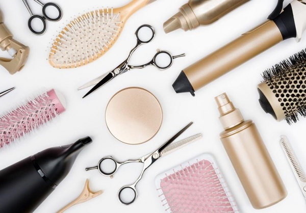 Стресс, гормоны и другие причины выпадение волос, о которых вам необходимо знать Стресс, гормоны и другие причины выпадение волос, о которых вам необходимо знать