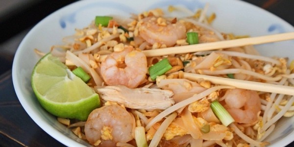 Столовый этикет в разных странах Столовый этикет в разных странах